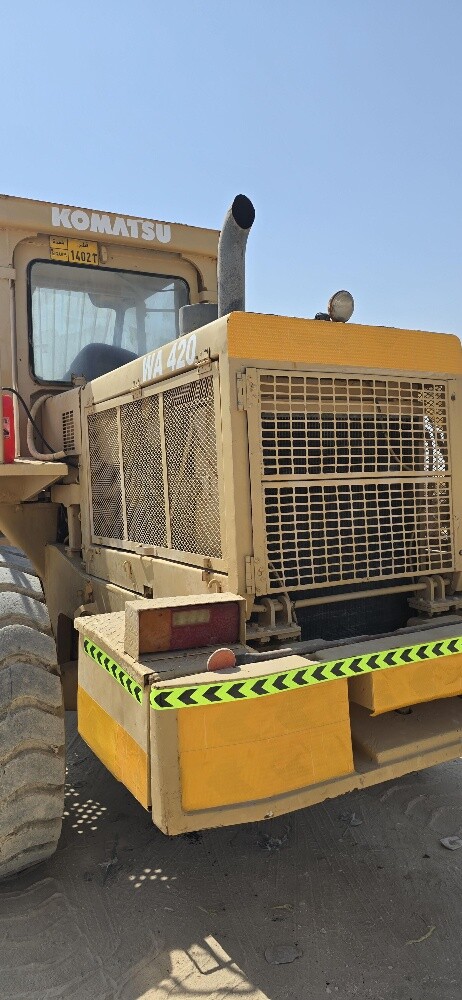 Kumatsu wheel loader WA 420-1 - 9