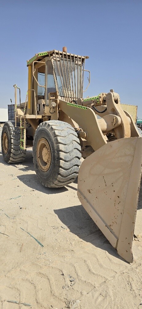 Kumatsu wheel loader WA 420-1 - 6