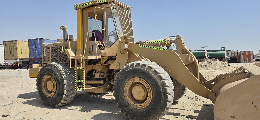 Kumatsu wheel loader WA 420-1 - 4