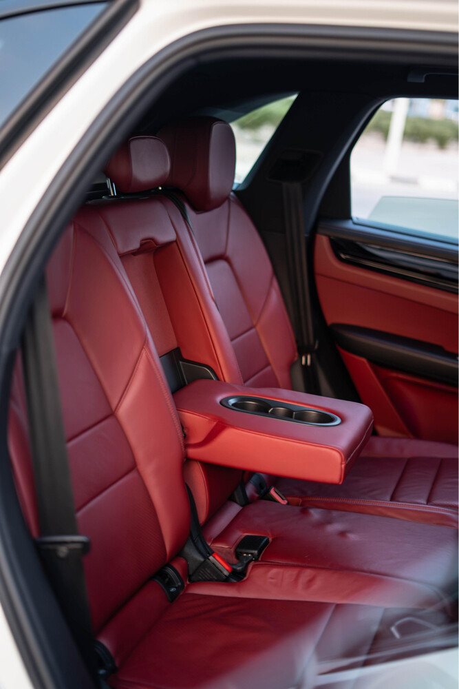 Porsche Cayenne 2019 - 7