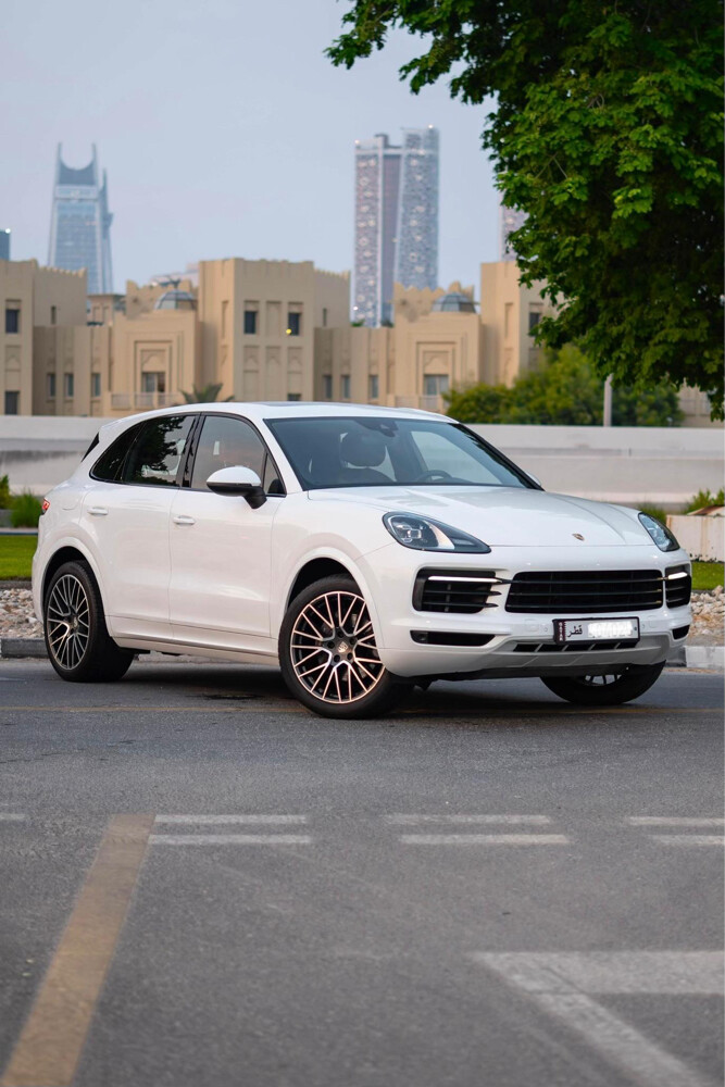 Porsche Cayenne 2019 - 1