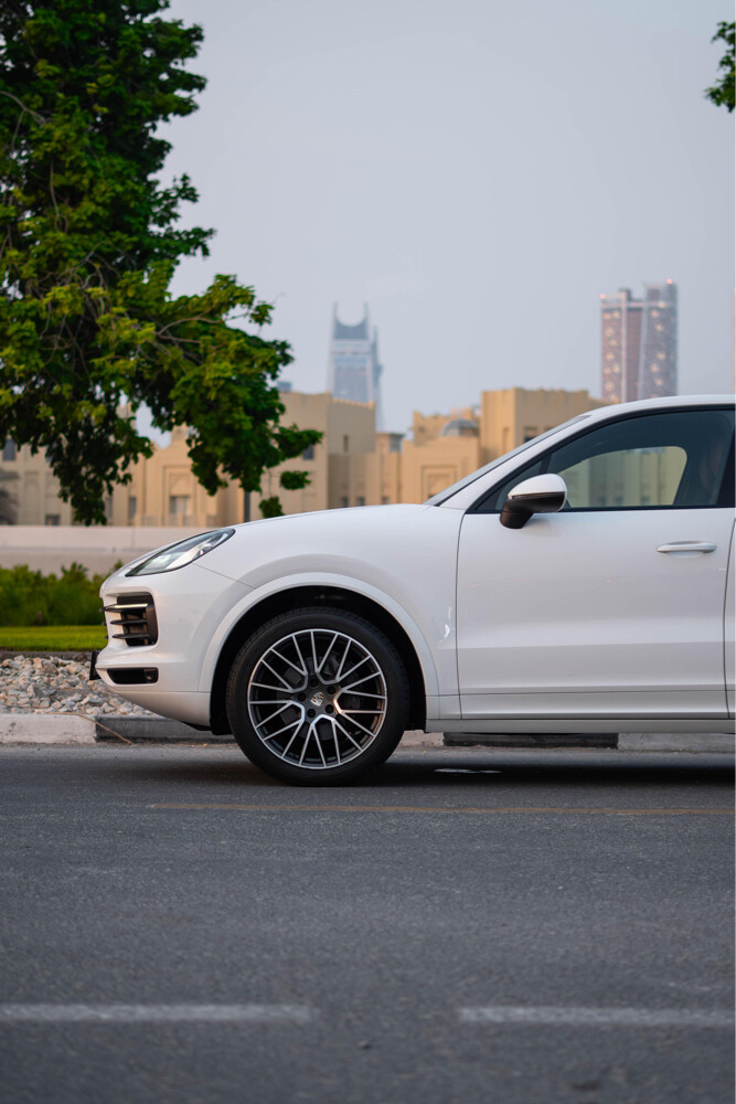 Porsche Cayenne 2019 - 10