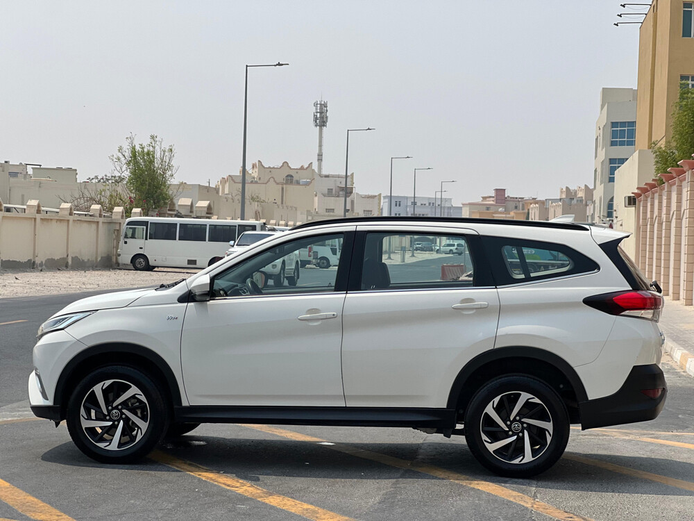 TOYOTA RUSH 2022 - 2
