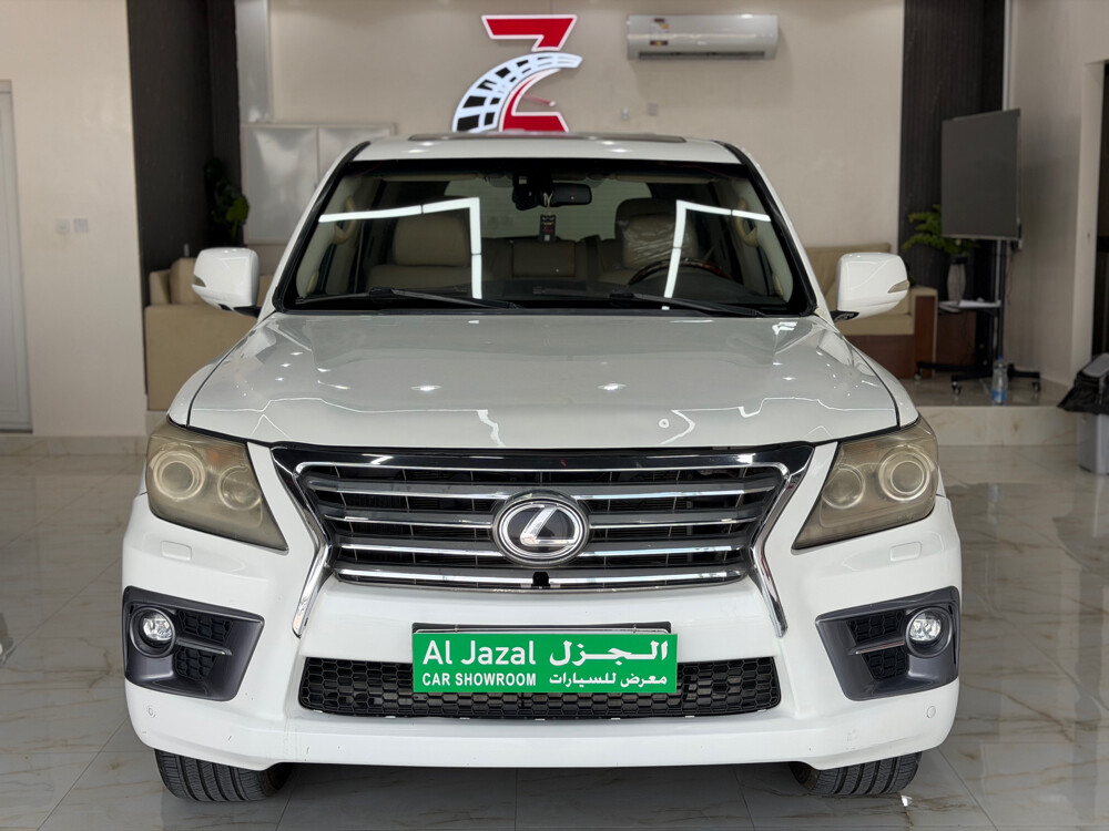 Lexus 2011 - 1