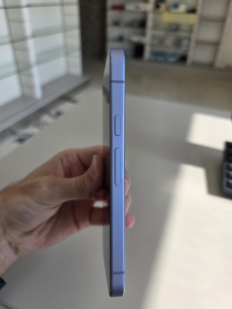 Google Pixel 9a 128GB Iris - 7