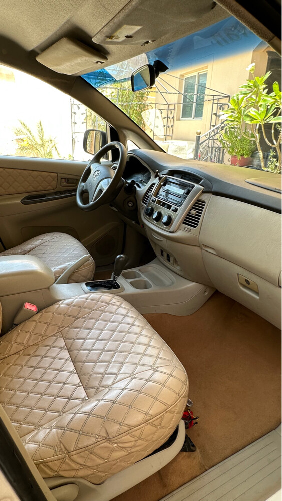 Toyota Innova 2014 for sale - 5