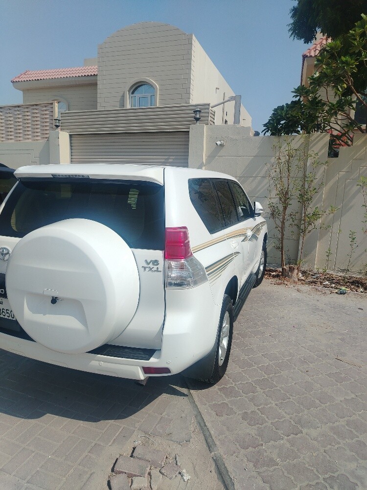 Tyota Prado - 1