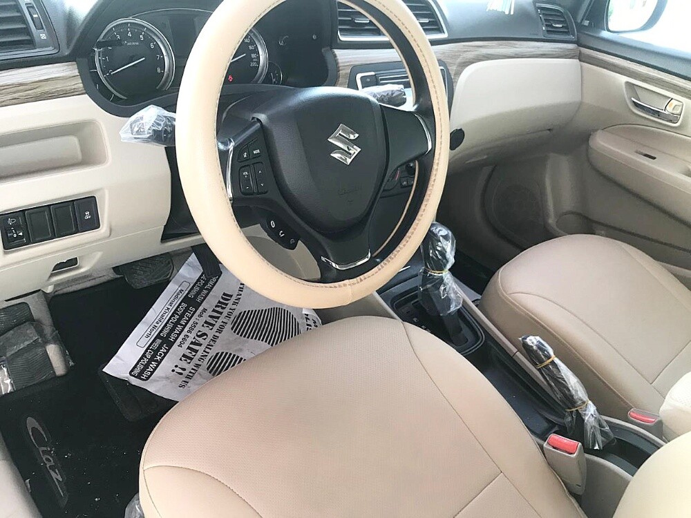 Suzuki Ciaz 2025 like New (14600km) - 13