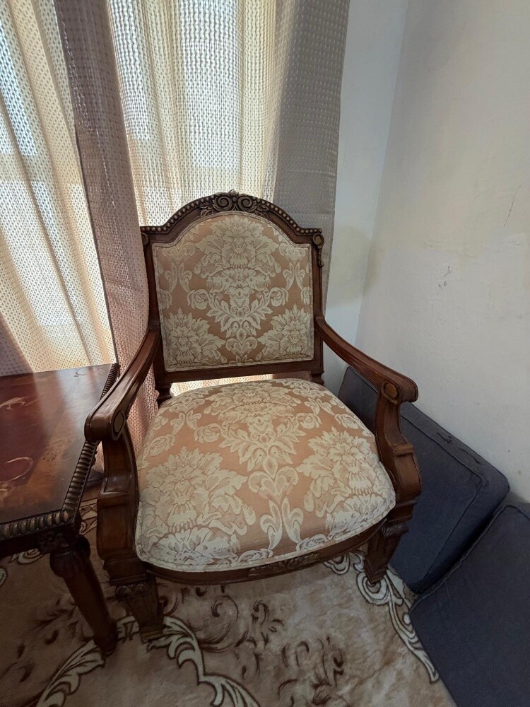table with chair - 1