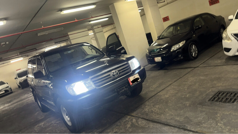 Land Cruiser {2006} - 6