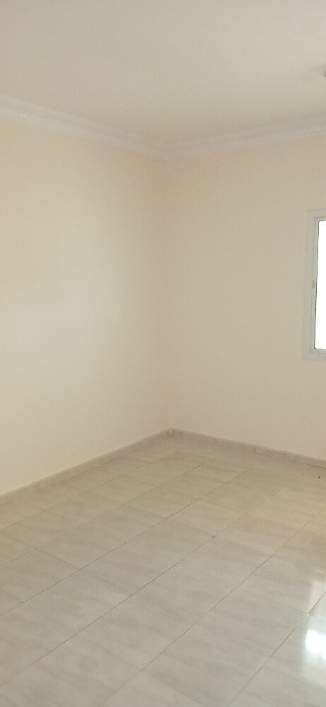شقة سكنية في المسيلة  ٣غرف - 15