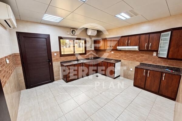villa in Compound in Ain Khaled - 10