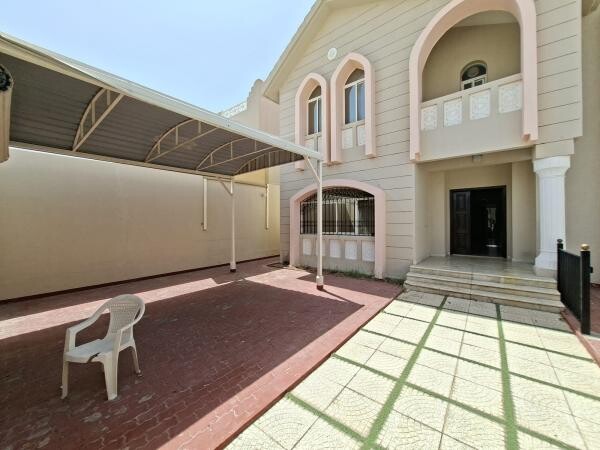 فيلا مستقلة 4 غرف ومسبح الدحيل - 2