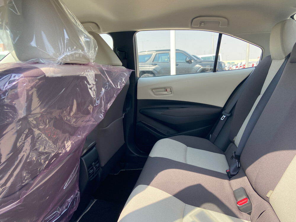 Corolla XLI 2026 white - 6