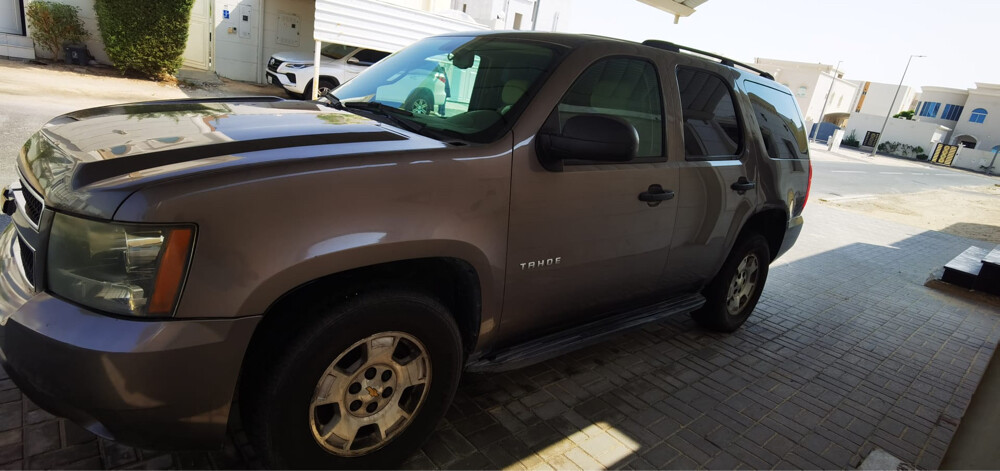 chevrolet tahoe  - 4