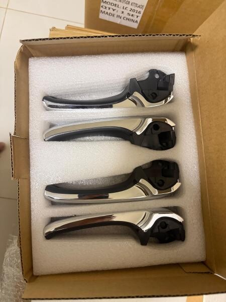 Landcruiser chrome handles 2008-21 - 2