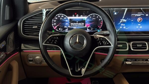 مرسيدس جي ال اس 450 2026 - 7
