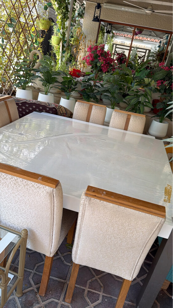 للبيع طاولة طعام بدون كراسي  - 1