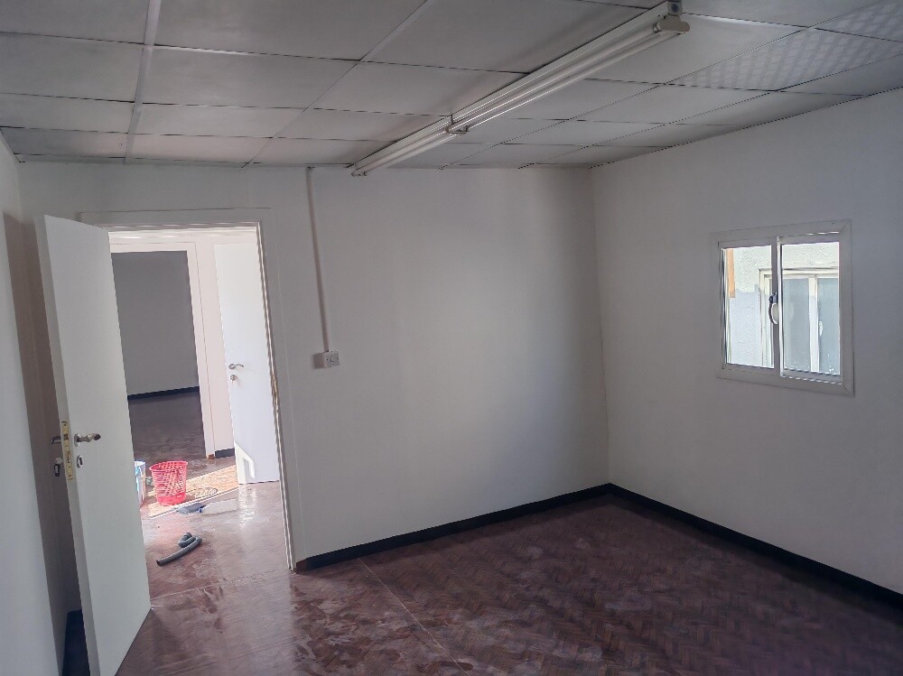 cabin size 12x4 meter cement - 2