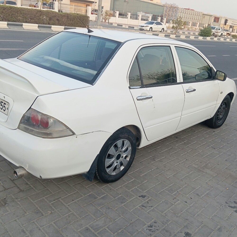 سيارة لانسر موديل 2007 - 4