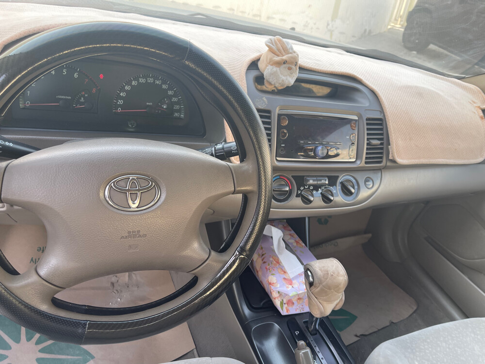 camry 2004 well mentioned  - 5