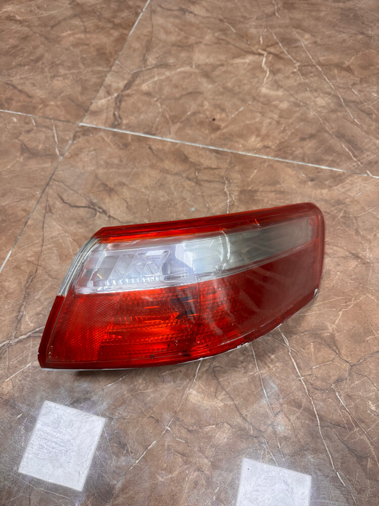 Camry 2007-09 Right taillight - 1