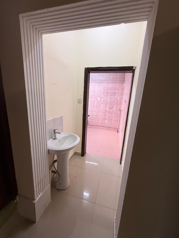 2 bhk Available in Matar Qadeem - 4