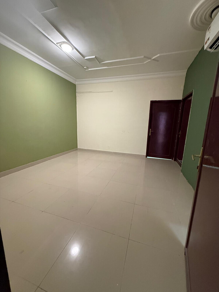 2 bhk Available in Matar Qadeem - 1