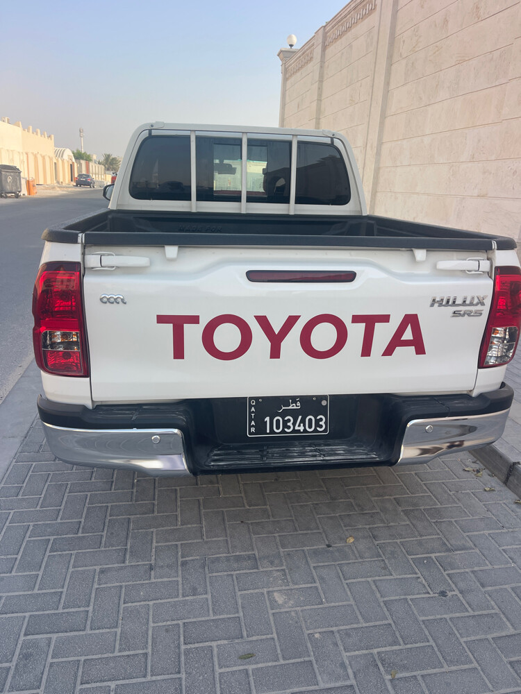 هايلكس 2025 - 4