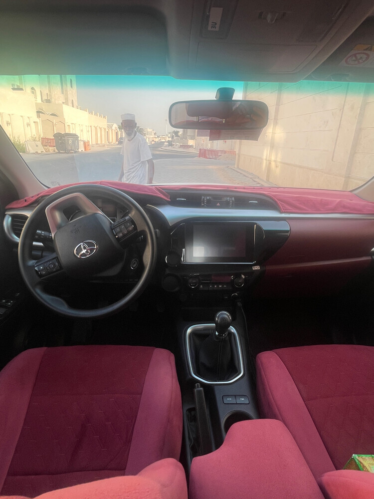 هايلكس 2025 - 10