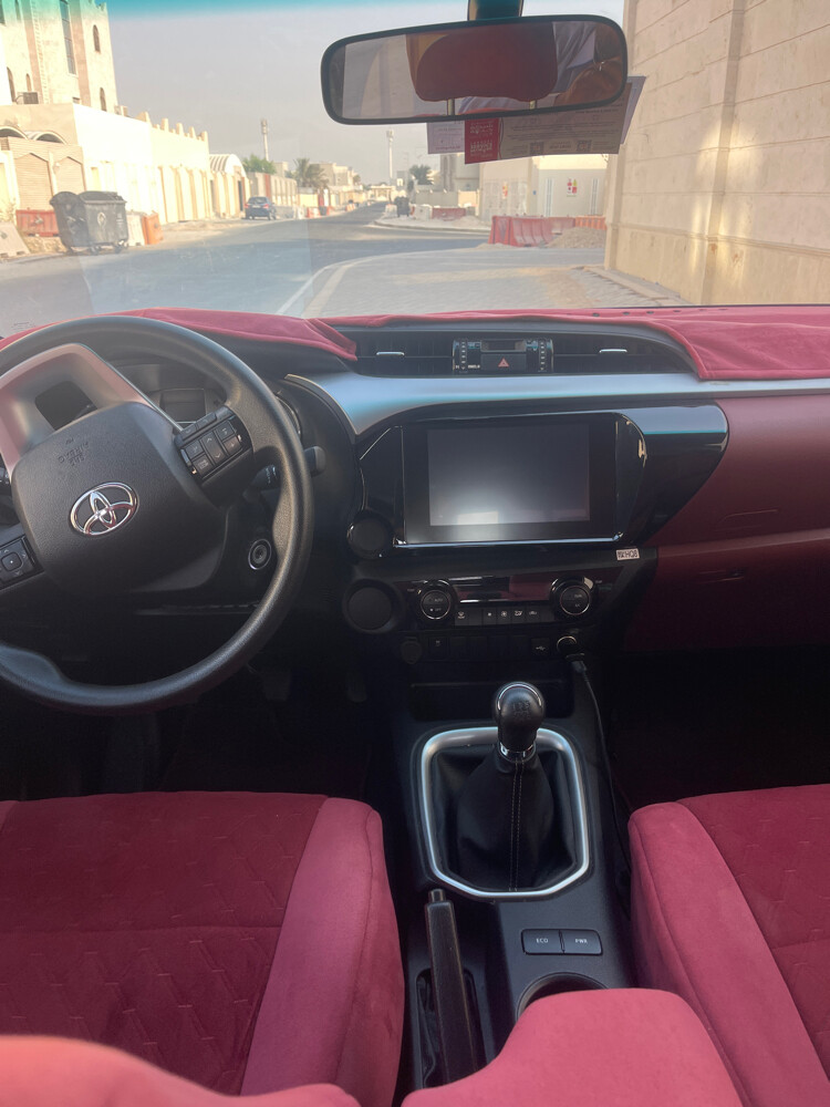 هايلكس 2025 - 11