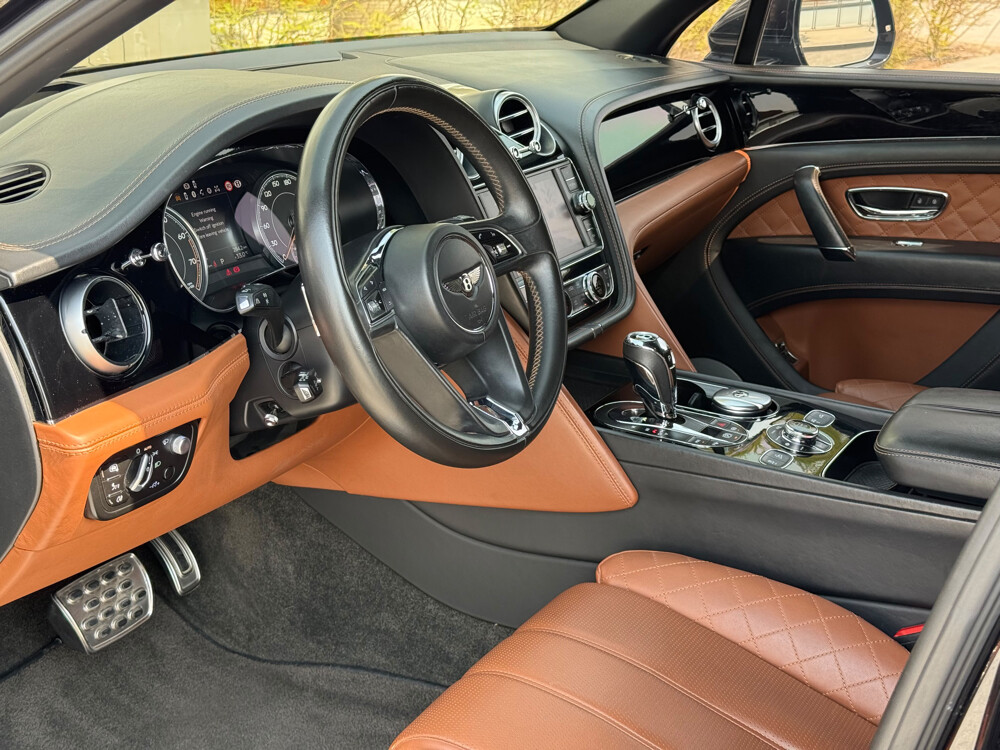 Bentley bentayga - 8