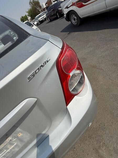 CHEVROLET SONIC 2015 - 10