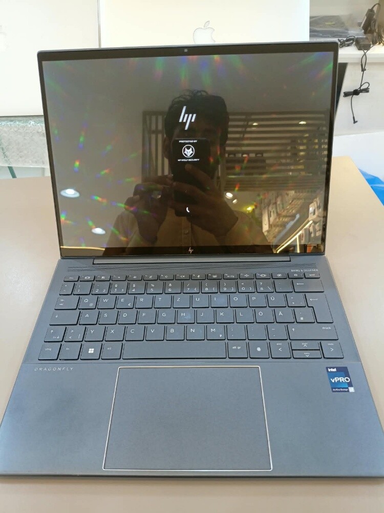 hp dragonfly g3 core i7 32gb ram - 5