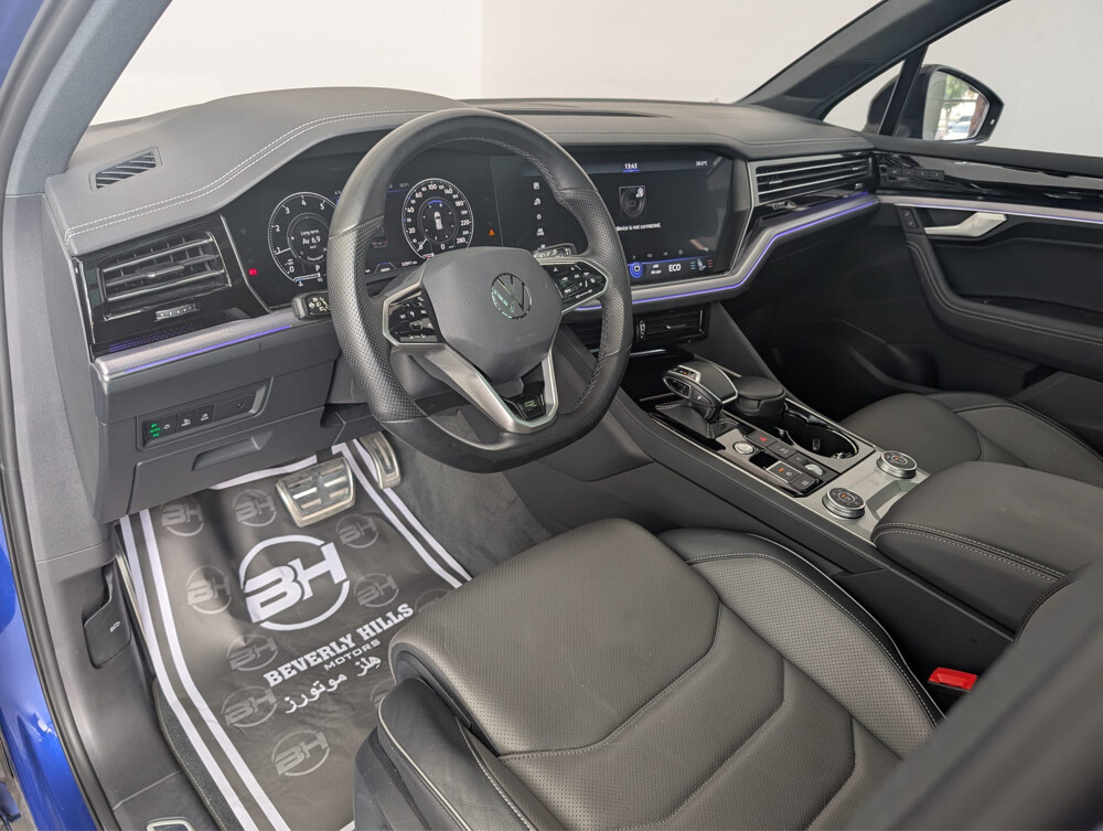 2023 Volkswagen Touareg R-Line  - 7