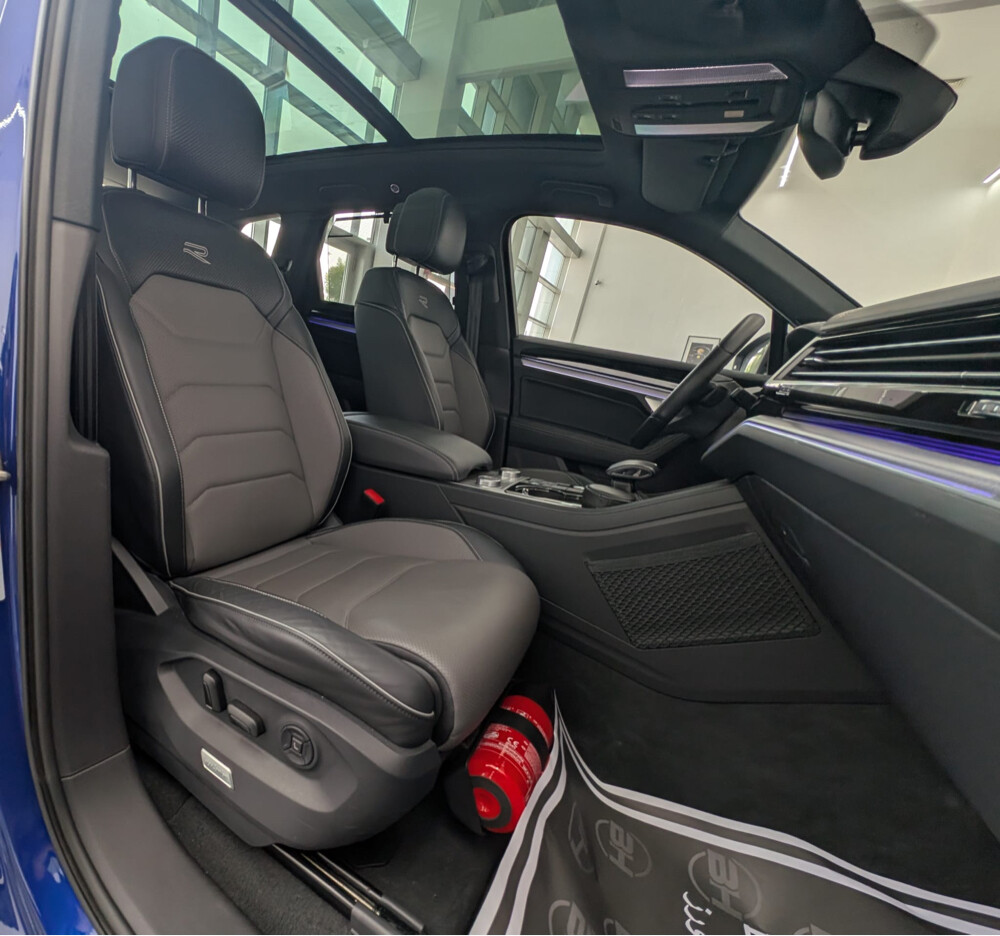 2023 Volkswagen Touareg R-Line  - 10