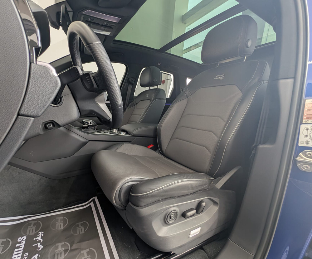 2023 Volkswagen Touareg R-Line  - 9