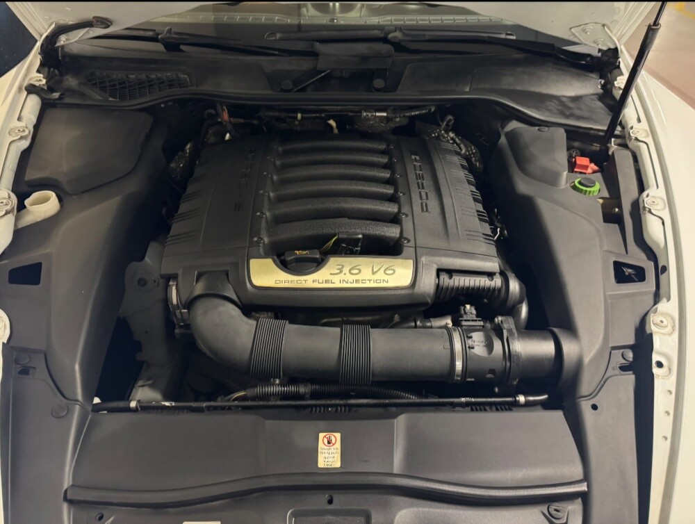 2014 Porshe Cayene V6 - 9