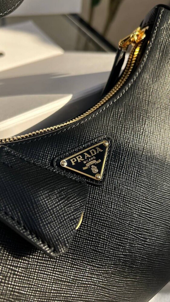 Prada Re-Edition Saffiano leather - 3