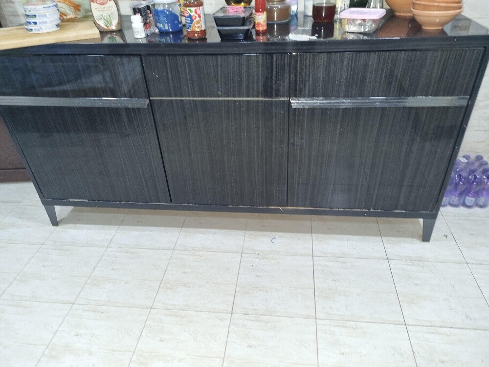 طاولة طعام مع كراسي - 2