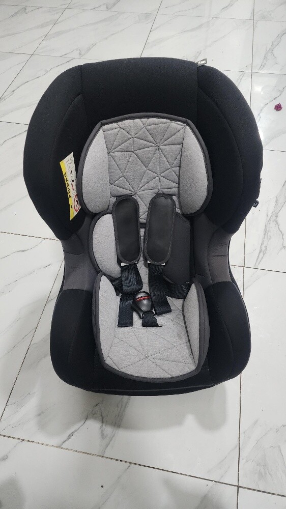 Kids car seat.. - 1