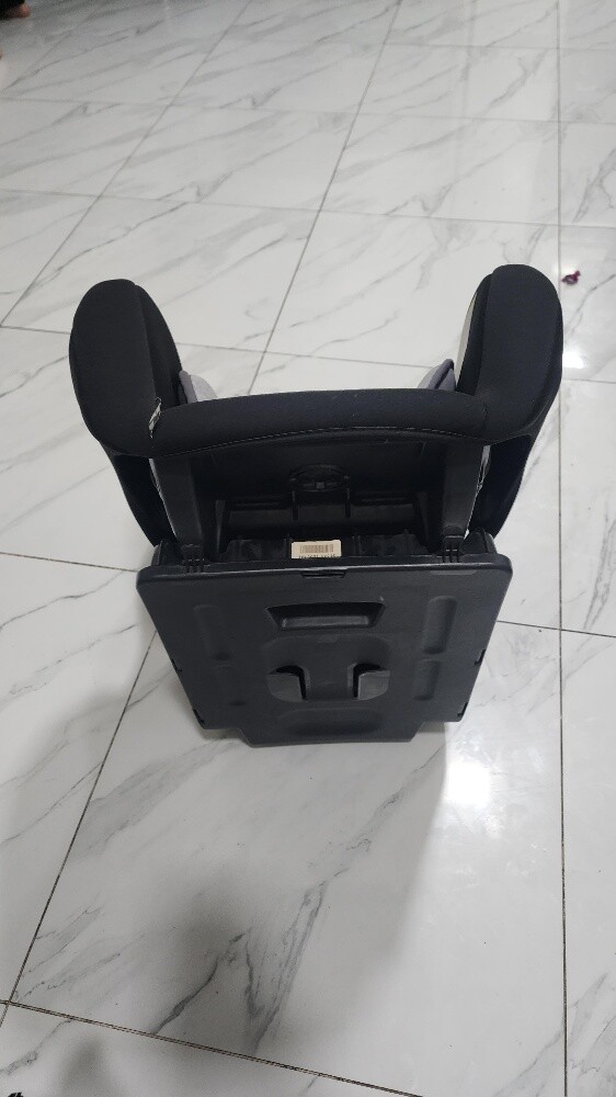 Kids car seat.. - 3