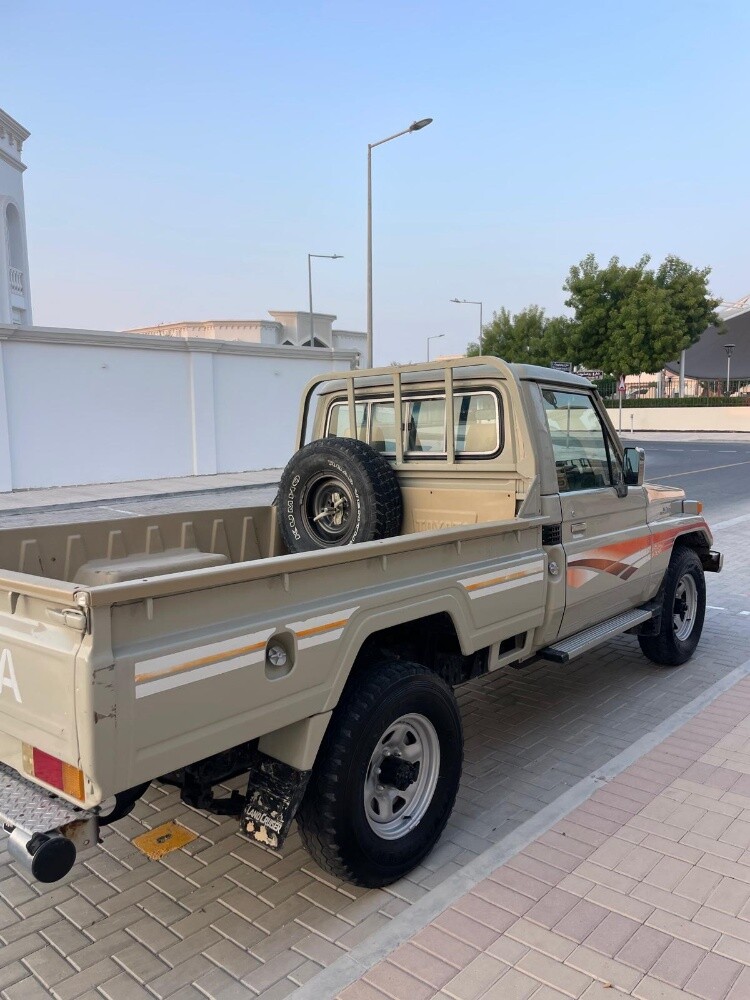 معرض عبدالرحمن البدر للسيارات - 4