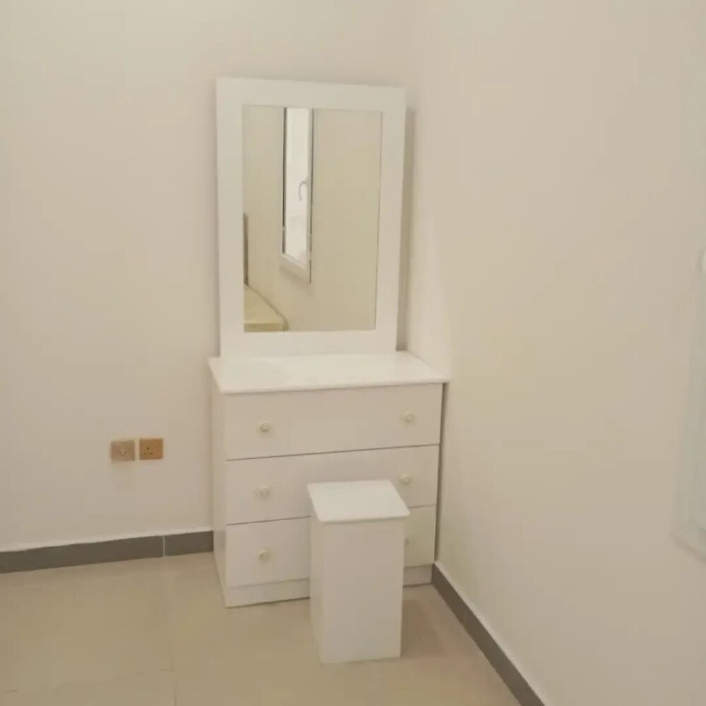 نحن نبيع جميع أنواع الأثاث الجديد - 9