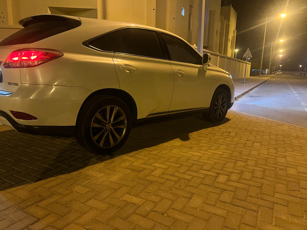 لكزس ار اكس 350 - 2