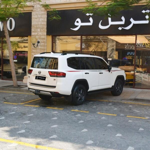 لاندكروزر جي ار سبورت 2024 - 9