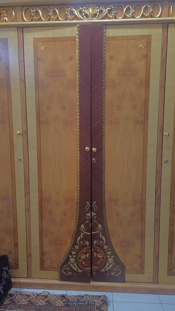 غرفه نوم بحاله ممتازة - 4