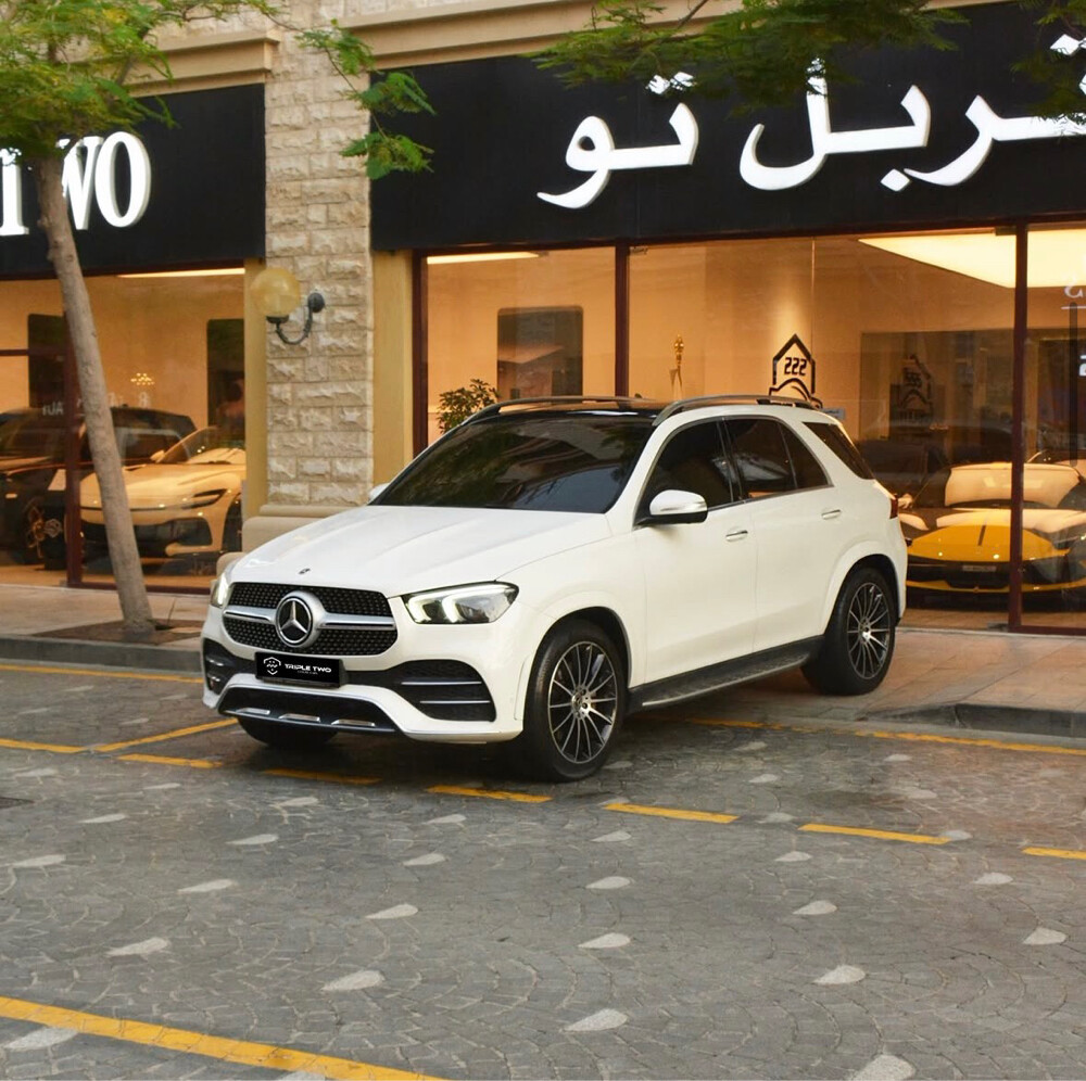 مرسيدس جي ال إي 450 موديل 2022 - 1
