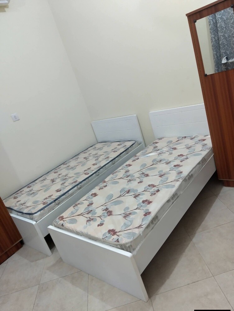 Bed mattress cabinet available - 6