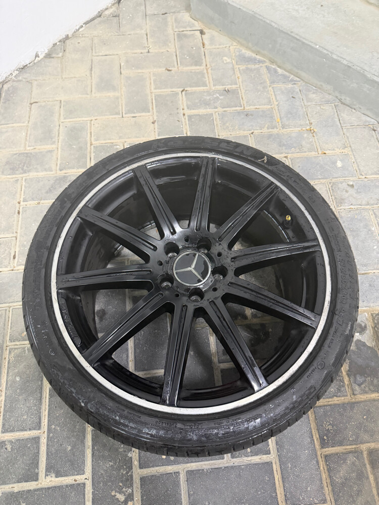 ORIGINAL MERCEDES AMG WHEELS 19 - 2